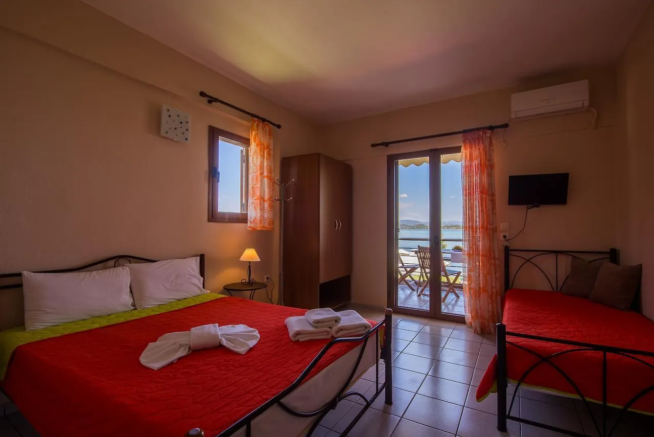 Edra Studios Apartment Vourvourou