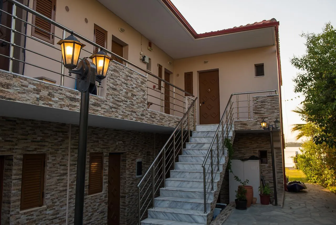 Edra Studios Apartment Vourvourou 0*,